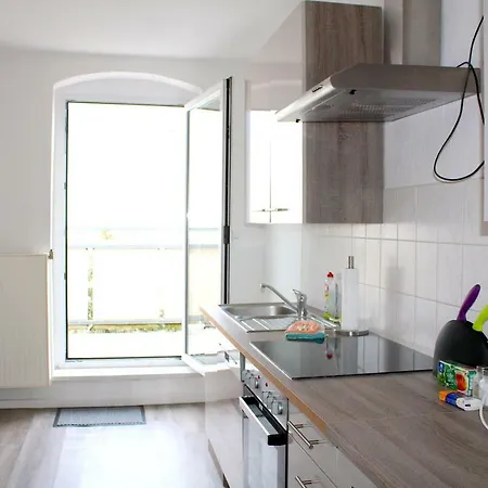 아파트 Cottbuser Gaestewohnungen 콧부스